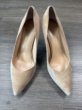 Banana Republic Tan Suede Pointed Toe Heels